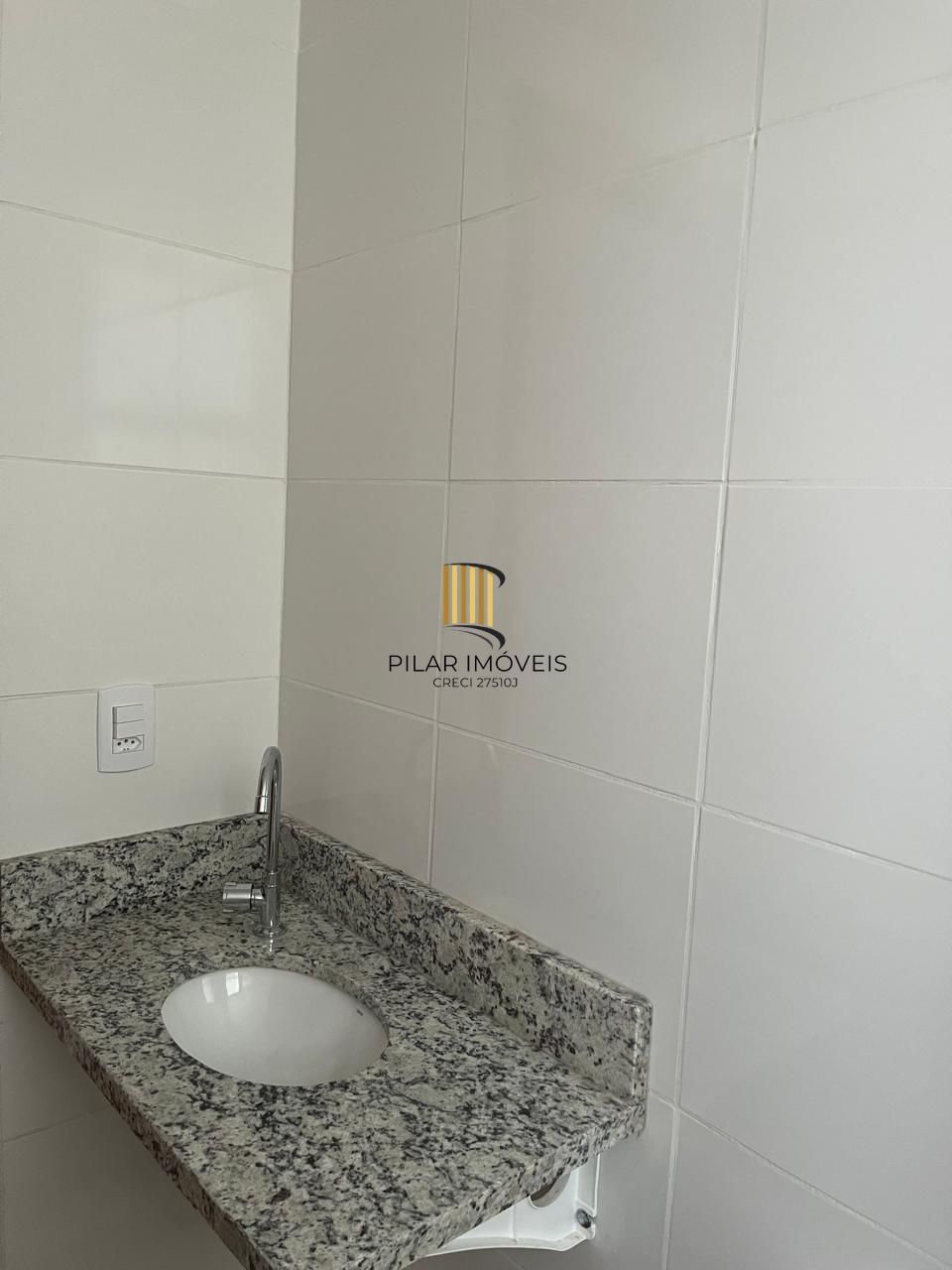 Apartamento 2 dormitórios no bairro Camaquã