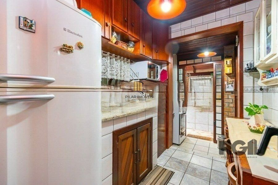 Casa para Venda - 69m², 2 dormitórios, 5 vagas - Vila Nova