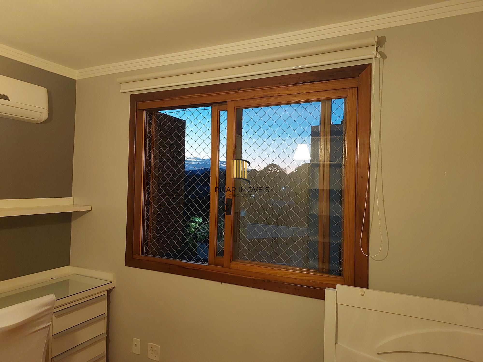 Apartamento com 2 dormitórios no Bairro Partenon