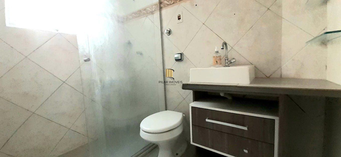 Apartamento de 2 dormitórios à venda no Bairro Menino Deus, Porto Alegre