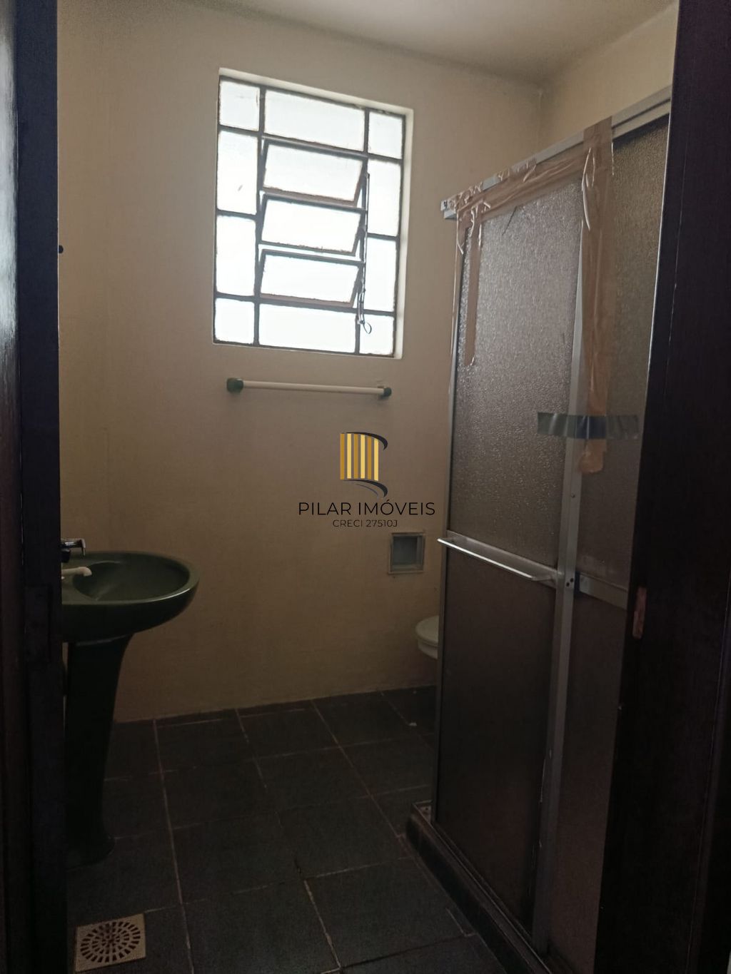 Apartamento de 2 dormitórios à venda no Bairro Partenon - Porto Alegre