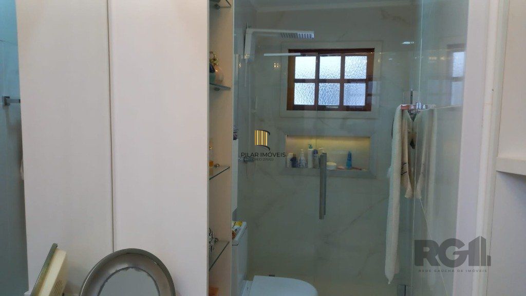 Casa 3 dormitórios no bairro Teresópolis