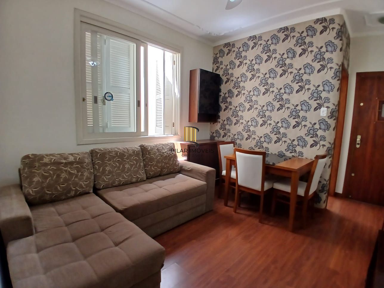 Apartamento de 02 dormitórios no bairro Independencia em Porto Alegre /RS. - Pilar Imóveis