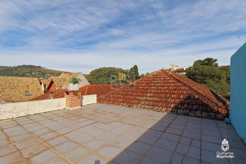 Casa para Venda - 212m², 3 dormitórios, 2 vagas - Medianeira
