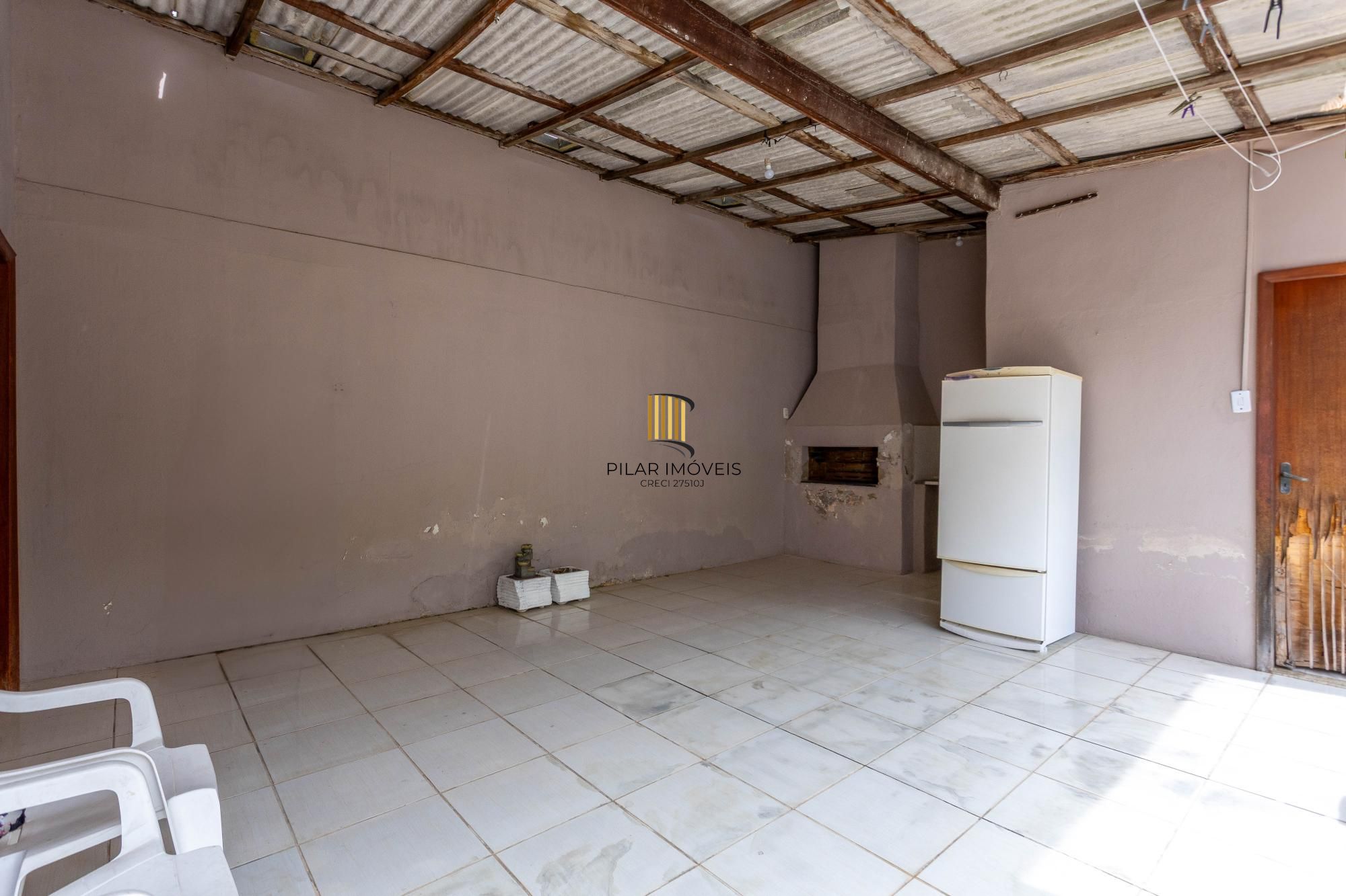 Casa 75m² com 3 dormitórios, 2 vagas no bairro Sarandi