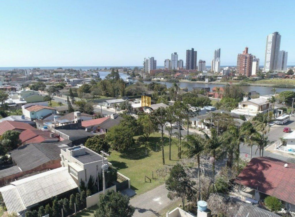 Apartamento para Venda - 81.04m², 2 dormitórios, sendo 1 suites, 1 vaga - Centro