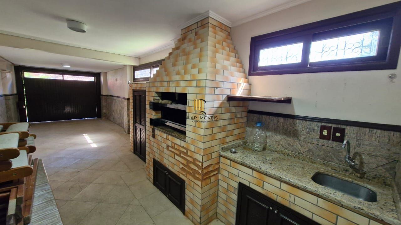 Casa em Condominio Fechado bairro Ipanema