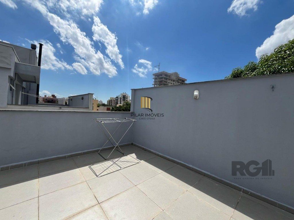 Cobertura 2 dormitórios no bairro Menino Deus