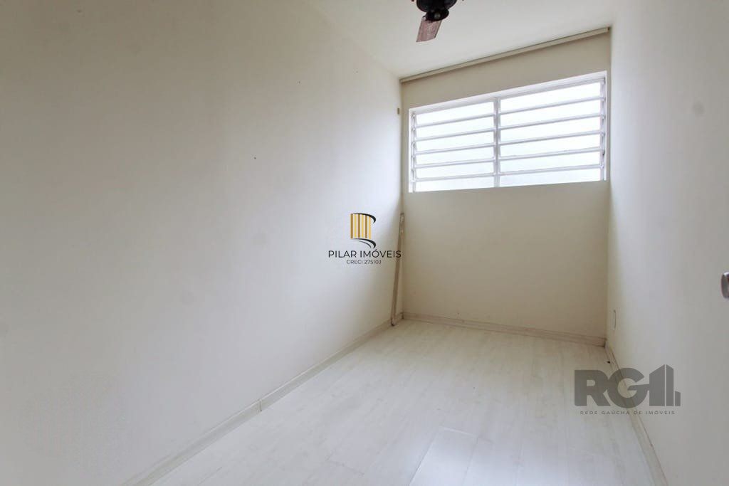 Excelente casa de 324m² com 4 dormitórios e 2 vagas.