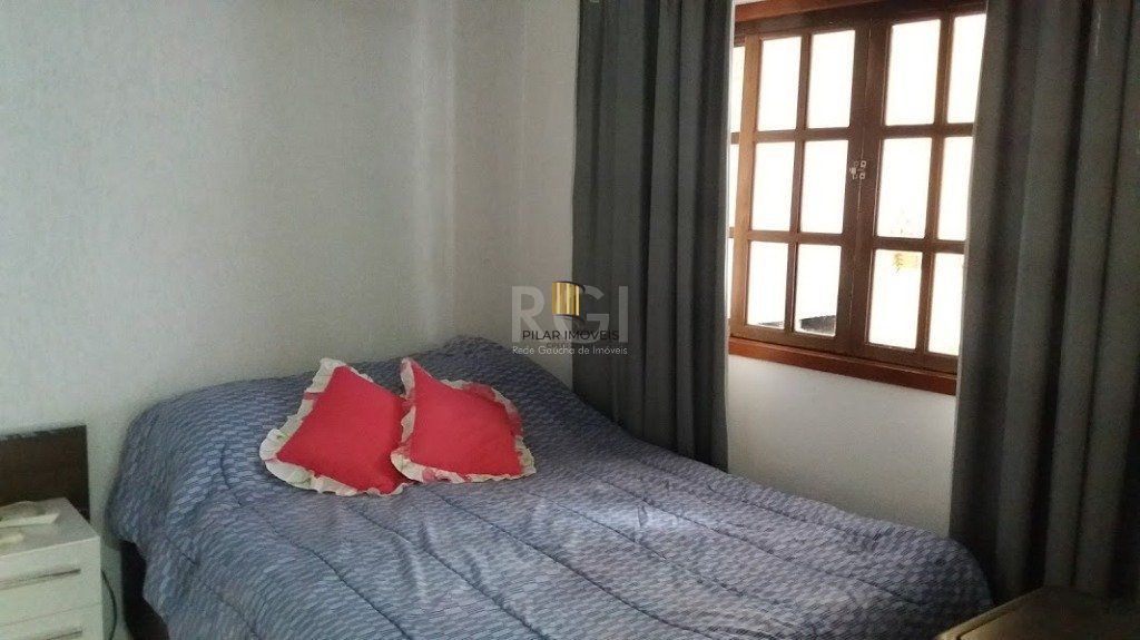 Casa para Venda - 289m², 4 dormitórios, sendo 1 suites, 4 vagas - Cavalhada