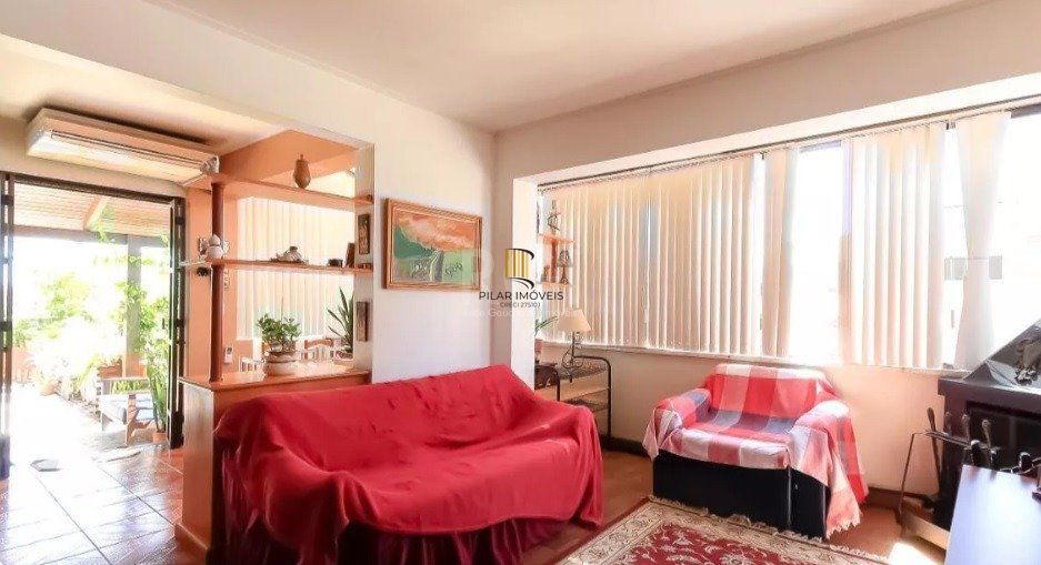 Cobertura para Venda - 189m², 4 dormitórios, sendo 2 suites, 2 vagas - Farroupilha