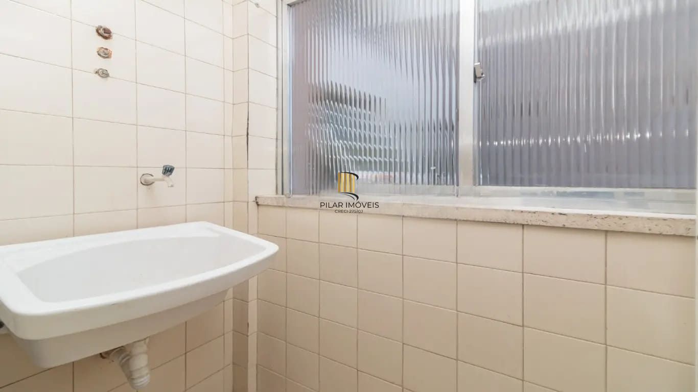 Apartamento JK com 1 quarto e 29m² no Bairro Independência, Porto Alegre.
