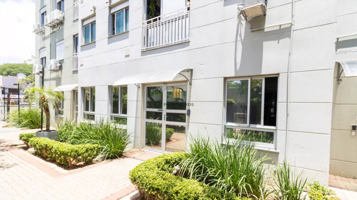 Apartamento de 2 dormitórios com 1 vaga de garagem escriturada, na Rua Dom Vital, Bairro Glória.