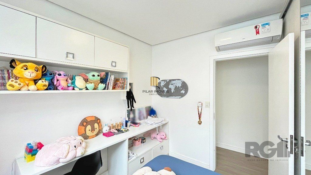Casa 3 dormitórios no bairro Vila Nova