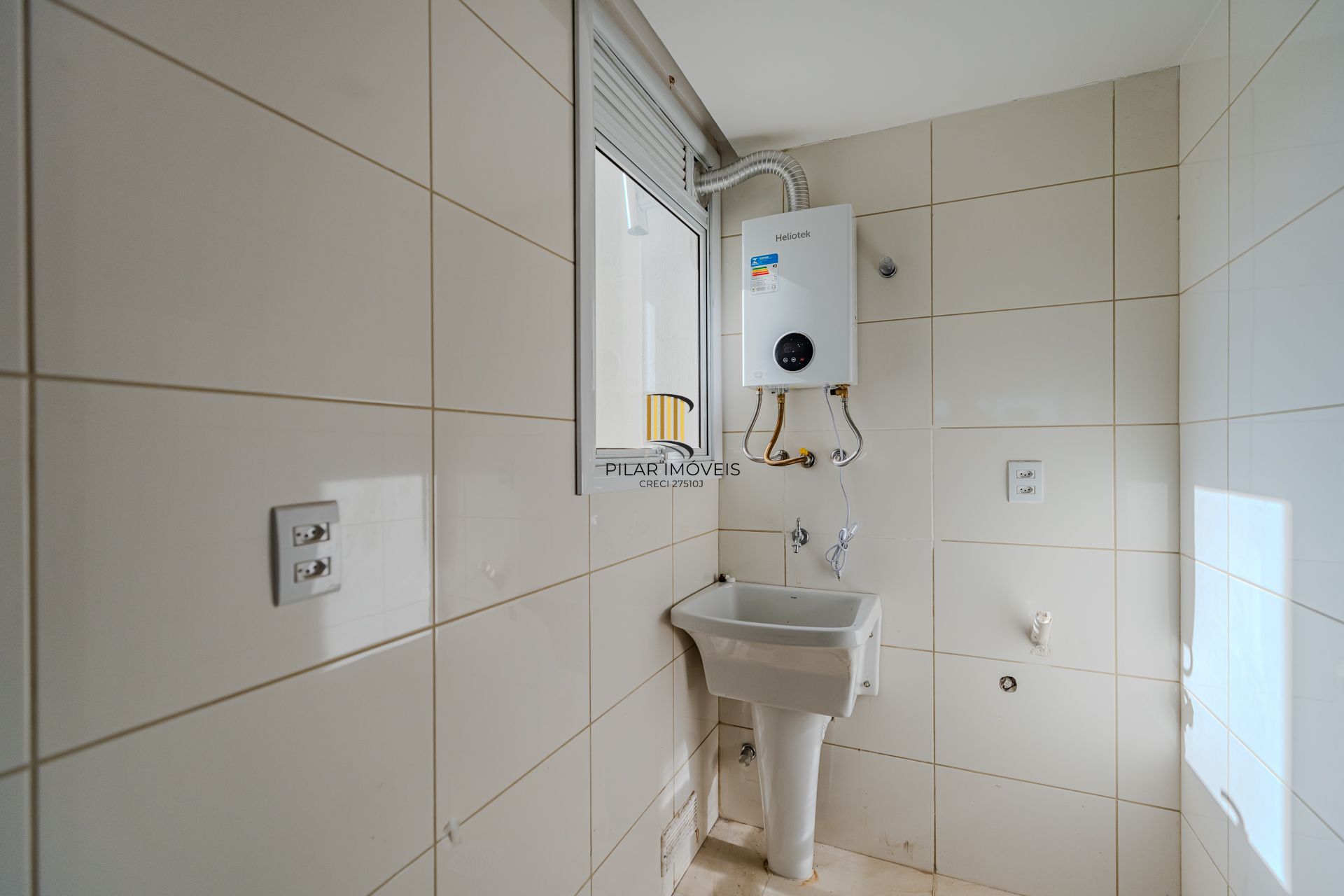Apartamento para Venda - 59m², 2 dormitórios, sendo 1 suites, 2 vagas - Santa Tereza