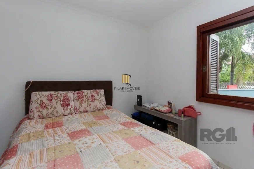 Casa em condomínio com 3 dormitórios, 1 vaga no bairro Nossa Senhora das Graças, Canoas!