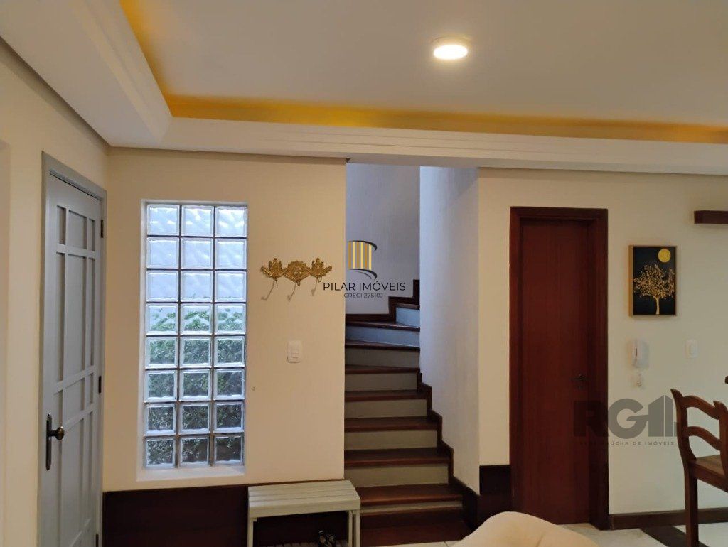 Casa em condomínio de 166m², 3 suítes 1 vaga do bairro Jardim Isabel