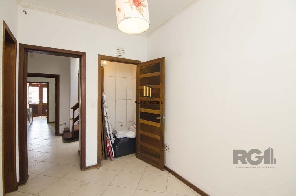 Excelente casa de 116m² com  2 dormitórios no bairro Cidade Baixa.
