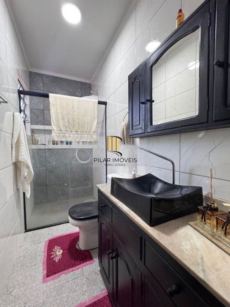 Casa 3 dormitórios no bairro Teresópolis