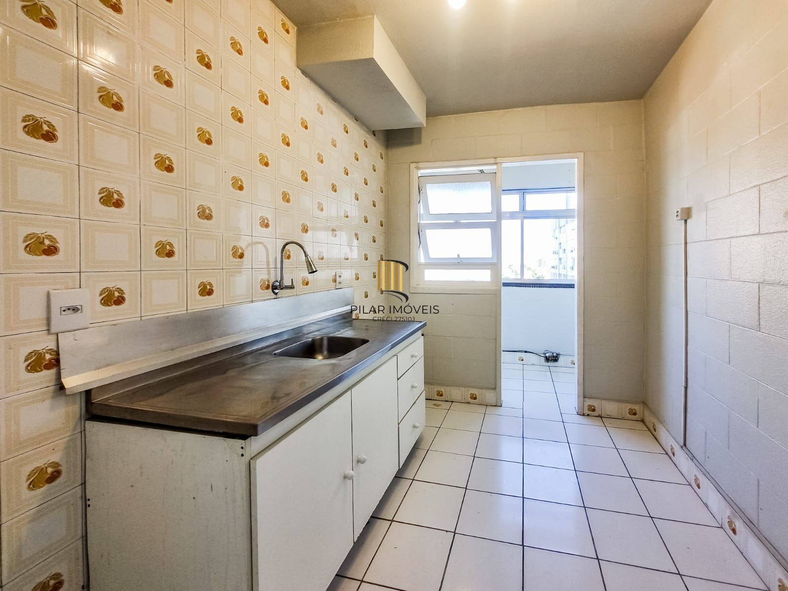 Apartamento 2 dormitórios no bairro Bom Fim