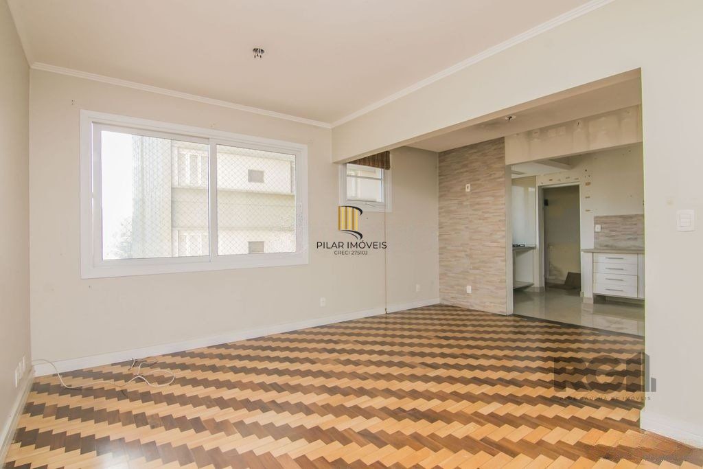 Apartamento 145m² - 3 dormitórios sendo 1 suíte e 2 vagas no Centro Histórico/Porto Alegre