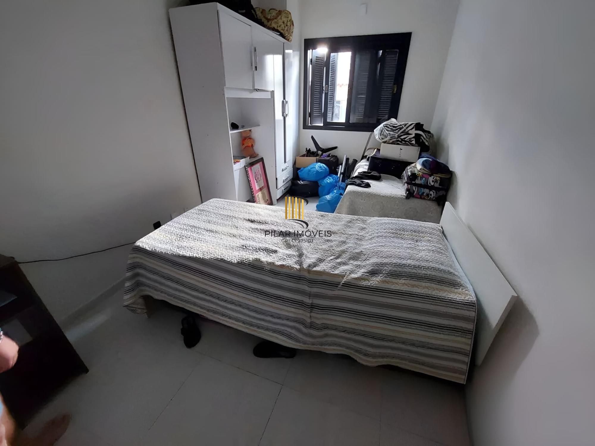 Casa de 3 dormitórios no Bairro Hípica Porto Alegre - RS