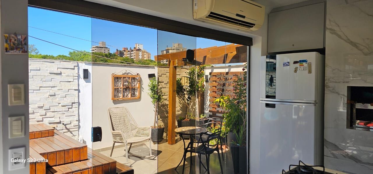 Cobertura 2 dormitórios no bairro Passo da Areia