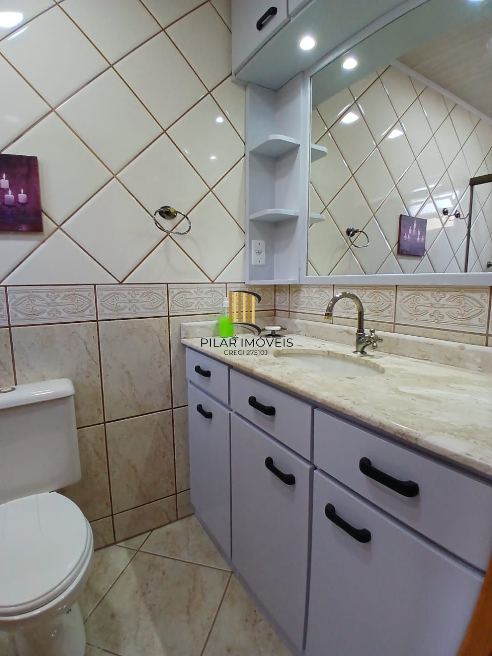 Apartamento de 01 dormitorio mobiliado na bairro passo daa reia - Porto Alegre /RS.