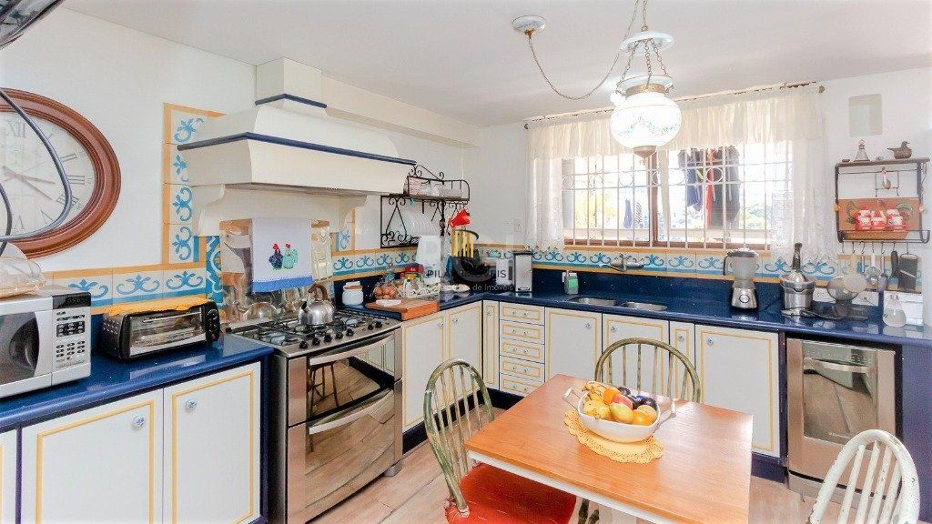 Casa De 602m²,  Bairro Bela Vista