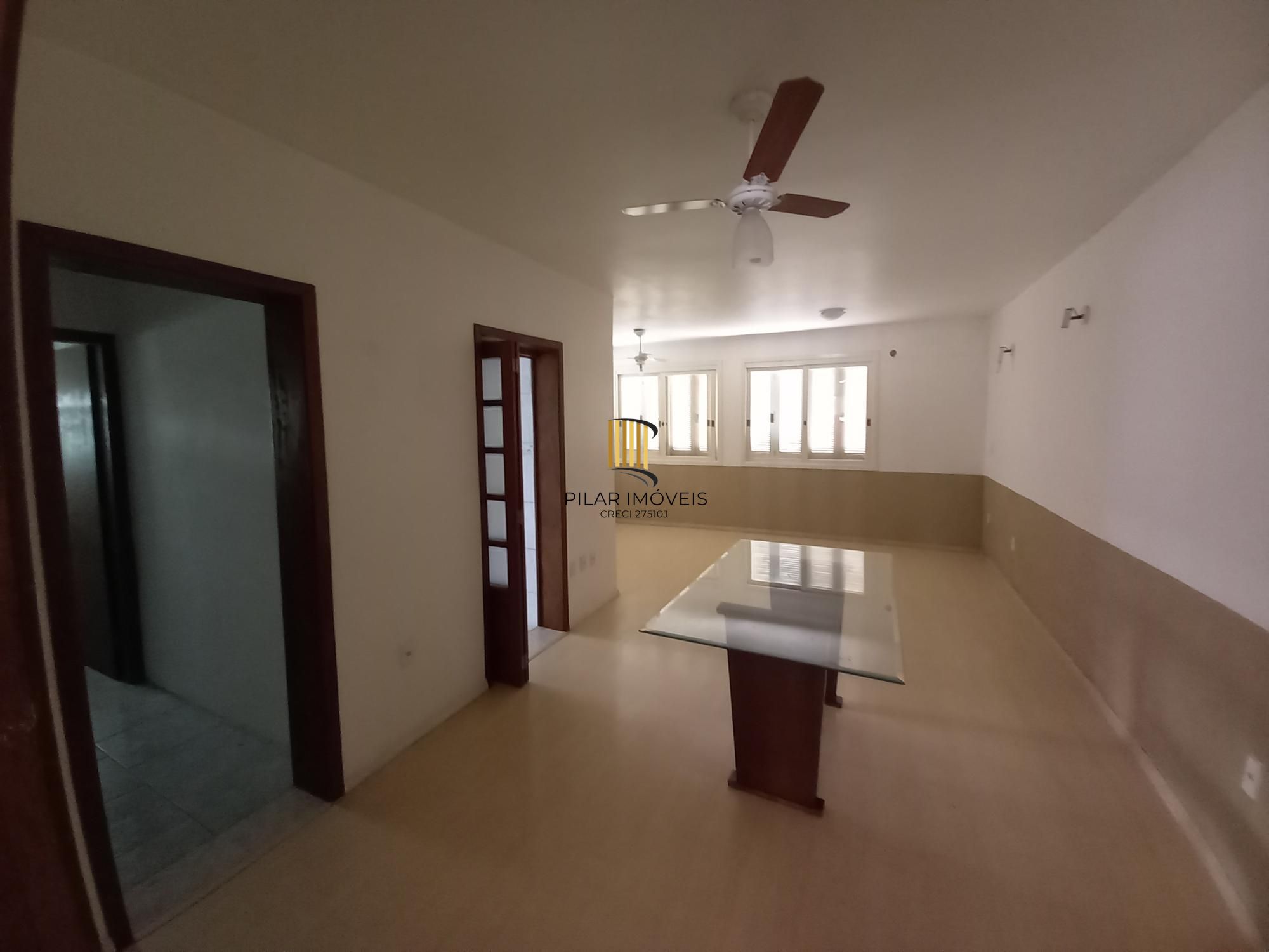Casa 3 dormitórios no bairro Teresópolis