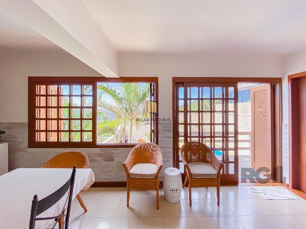Casa alto padrão, 500m² privativos com linda vista da cidade no Morro Apamecor