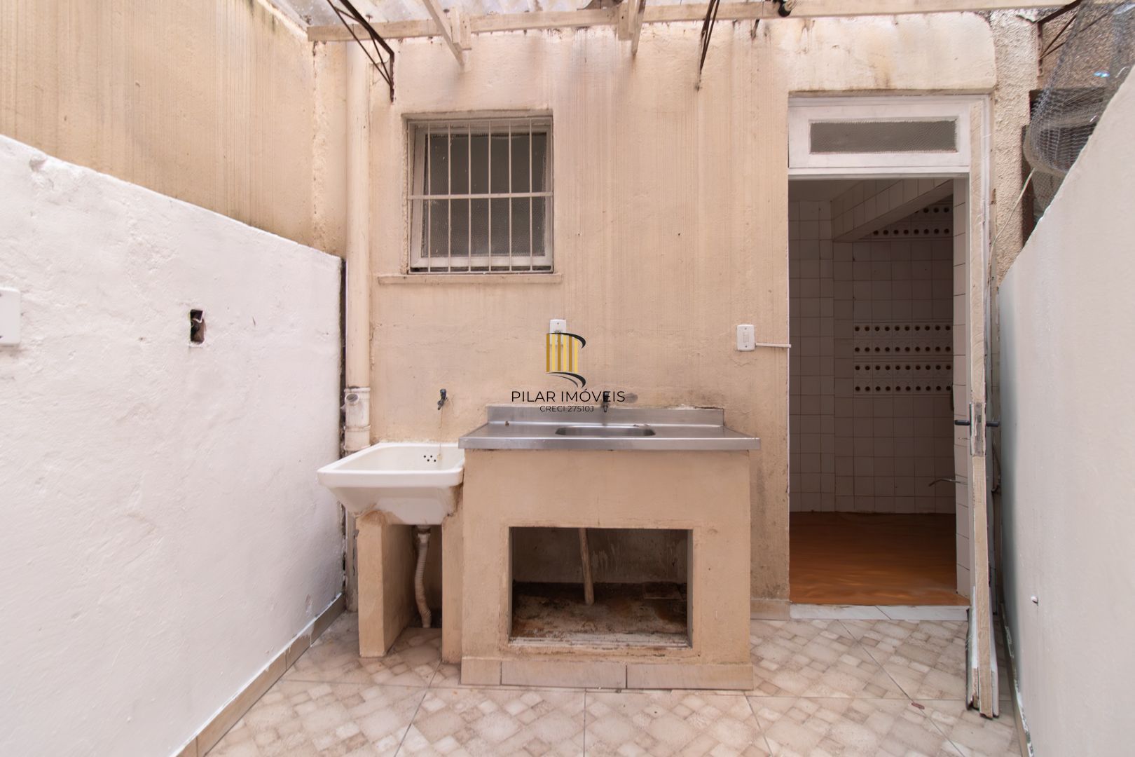 Apartamento 1 dorm à venda Rua Mucio Teixeira, Menino Deus - Porto Alegre