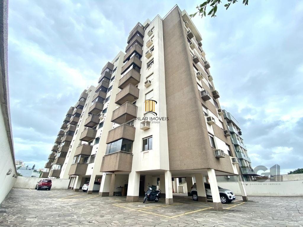 Apartamento 2 dormitórios com elevador e garagem no menino Deus
