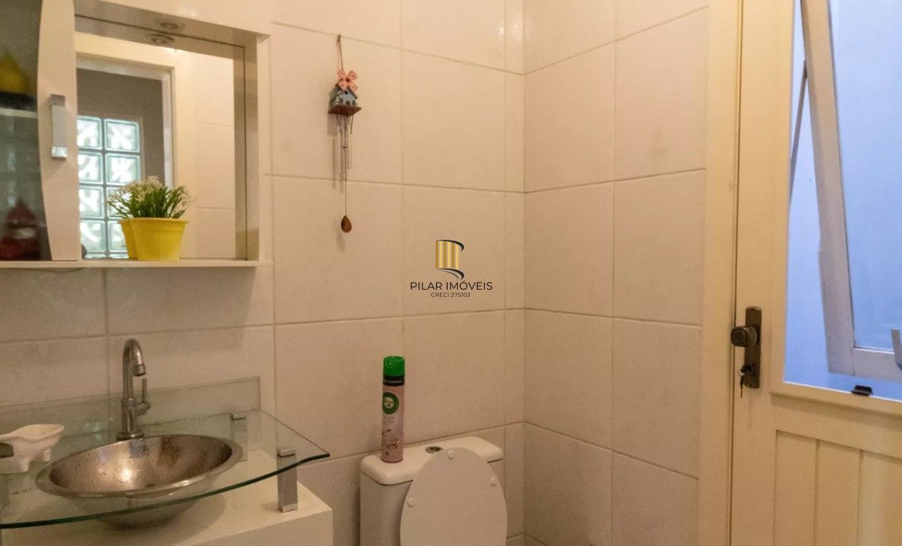 Casa 3 dormitórios Bairro Nonoai Porto Alegre