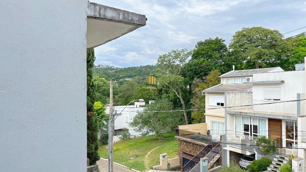 Casa 3 dormitórios no bairro Vila Nova