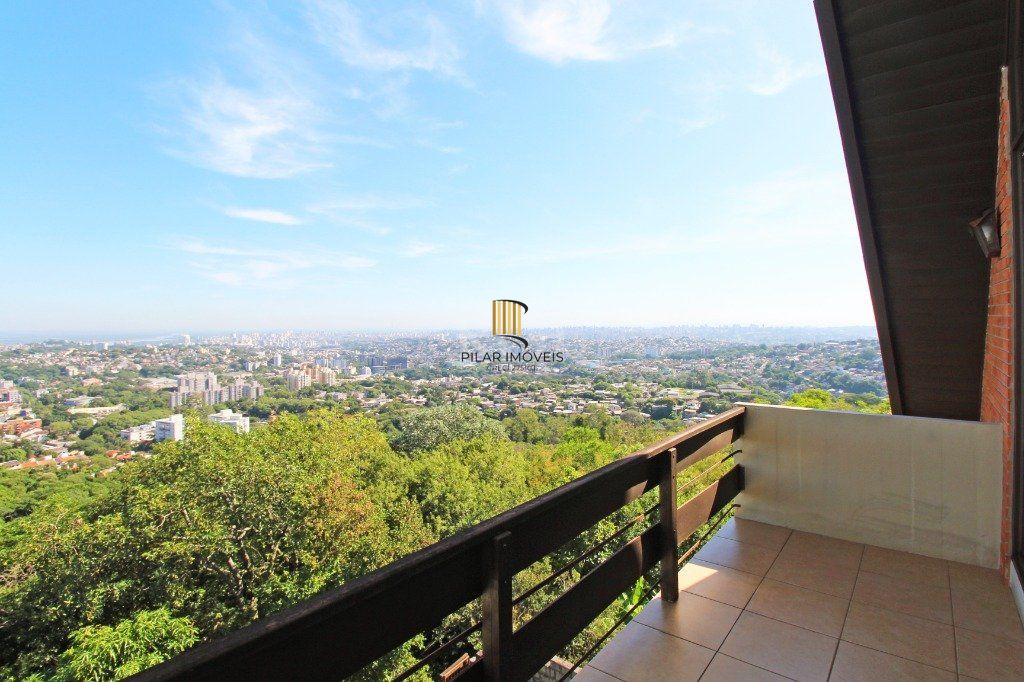 Casa 3 dor. sendo 1 suite, piscina, com vista panorâmica  no Morro Apamecor.