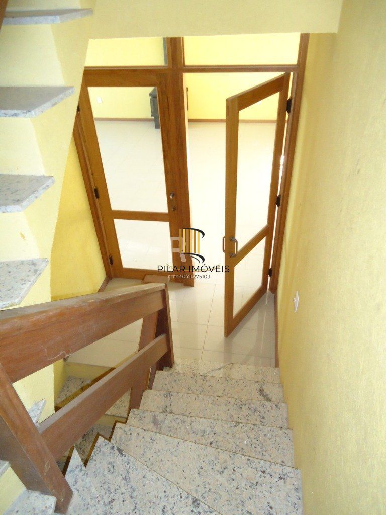 Casa 3 dormitórios no bairro Teresópolis