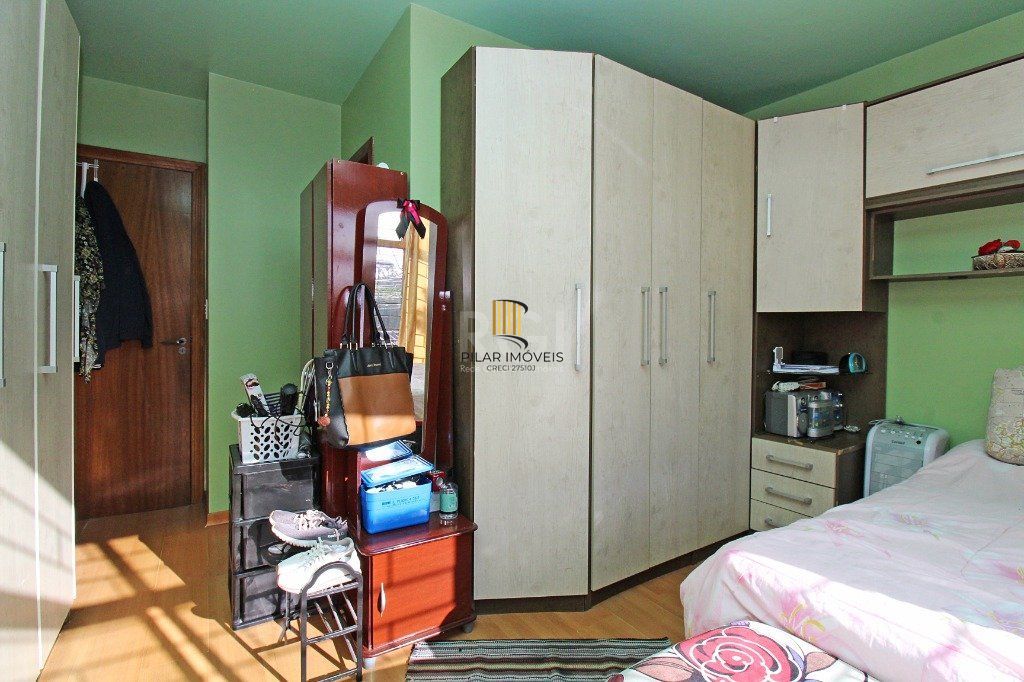 Casa para Venda - 280m², 4 dormitórios, sendo 1 suites, 4 vagas - Bom Jesus