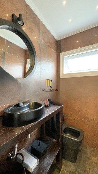 Casa 4 dormitórios no bairro Jardim Itu