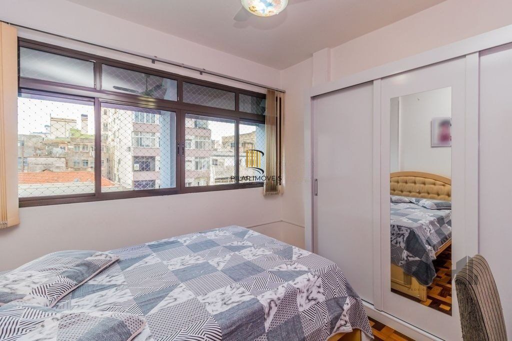 Excelente apartamento de 88m² com 3 dormitórios e sacada.