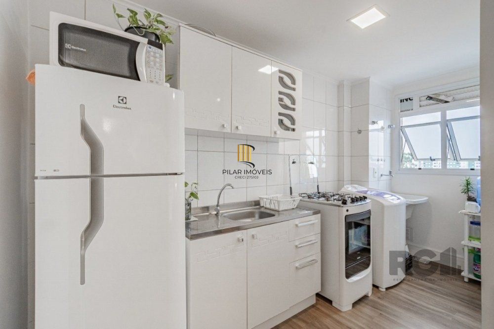 Apartamento 50m² - 2 dormitórios e 1 vaga no bairro Partenon