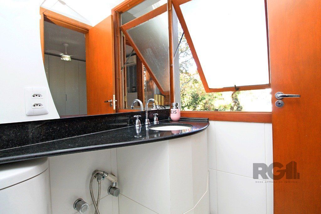 Apartamento para Venda - 82m², 2 dormitórios, sendo 2 suites, 1 vaga - Jardim Botânico