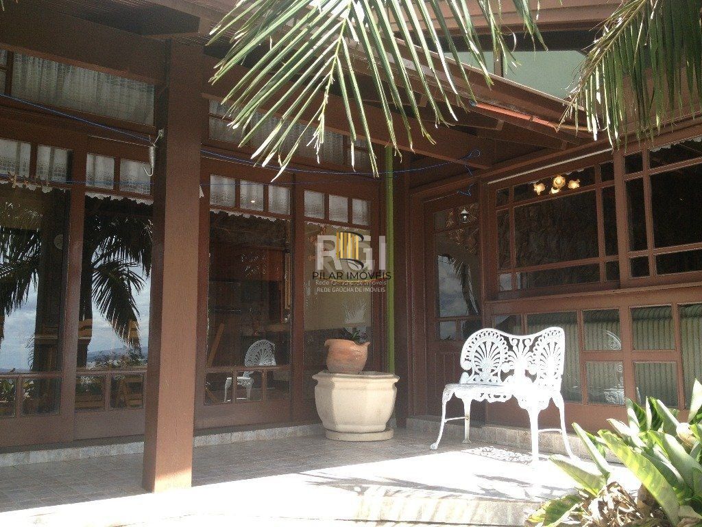 Casa Condominio para Venda - 350m², 4 dormitórios, sendo 1 suites, 2 vagas - Nonoai