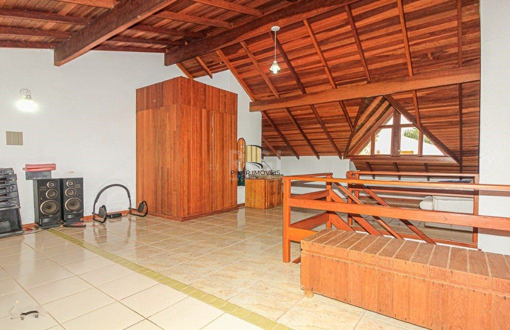 Casa Condominio para Venda - 162m², 3 dormitórios, sendo 1 suites, 2 vagas - Guarujá
