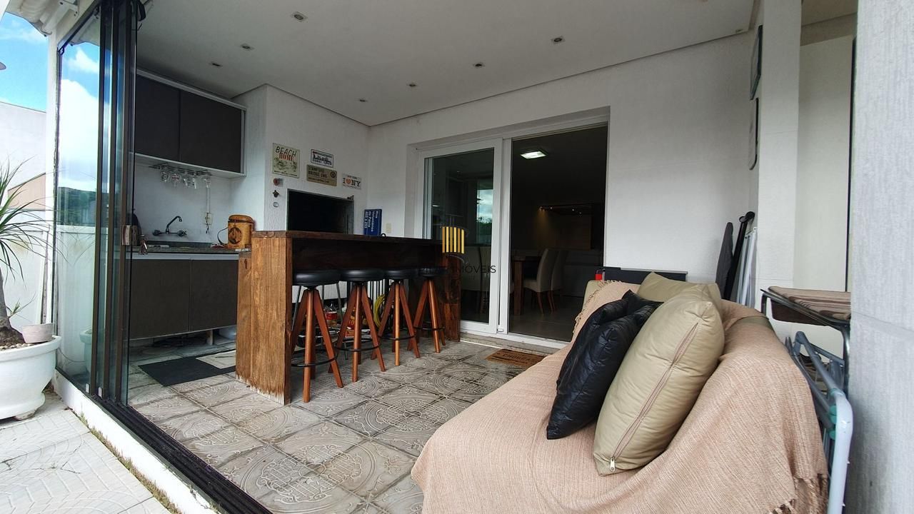 Casa de Condomínio 3 dormitórios no bairro Vila Nova