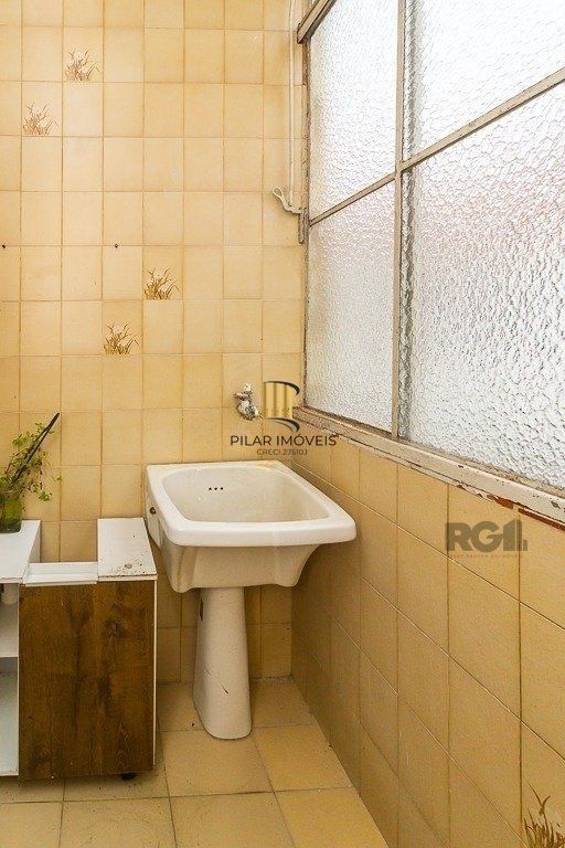Apartamento à venda com 2 quartos 76.81 m²  Rua Augusto Melecchi, Menino Deus, Porto Alegre