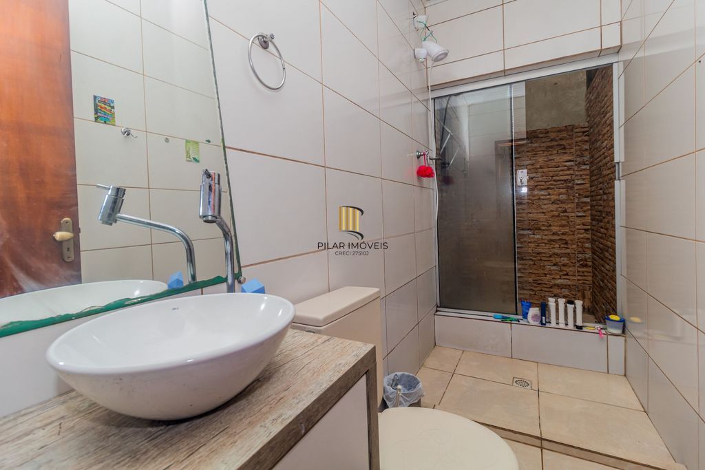 Casa 3 dormitórios à venda no Bairro Restinga - Porto Alegre