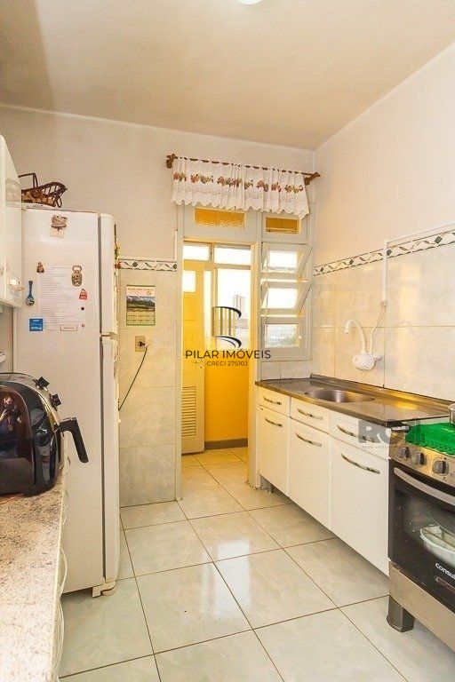 Apartamento de 64m², bairro Floresta
