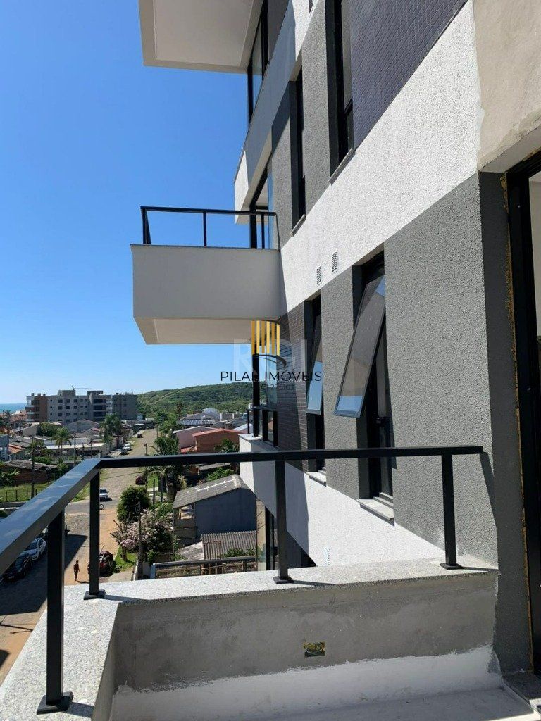 Apartamento 2 dormitórios no bairro Praia da Cal