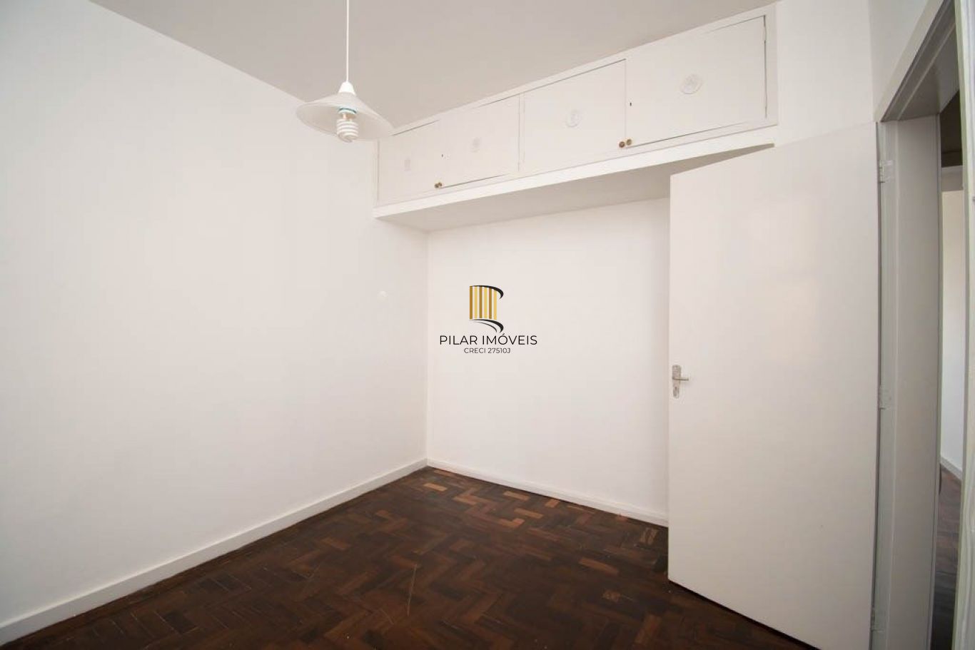 Apartamento de 3 dormitórios à venda no Bairro Centro Histórico, Porto Alegre.